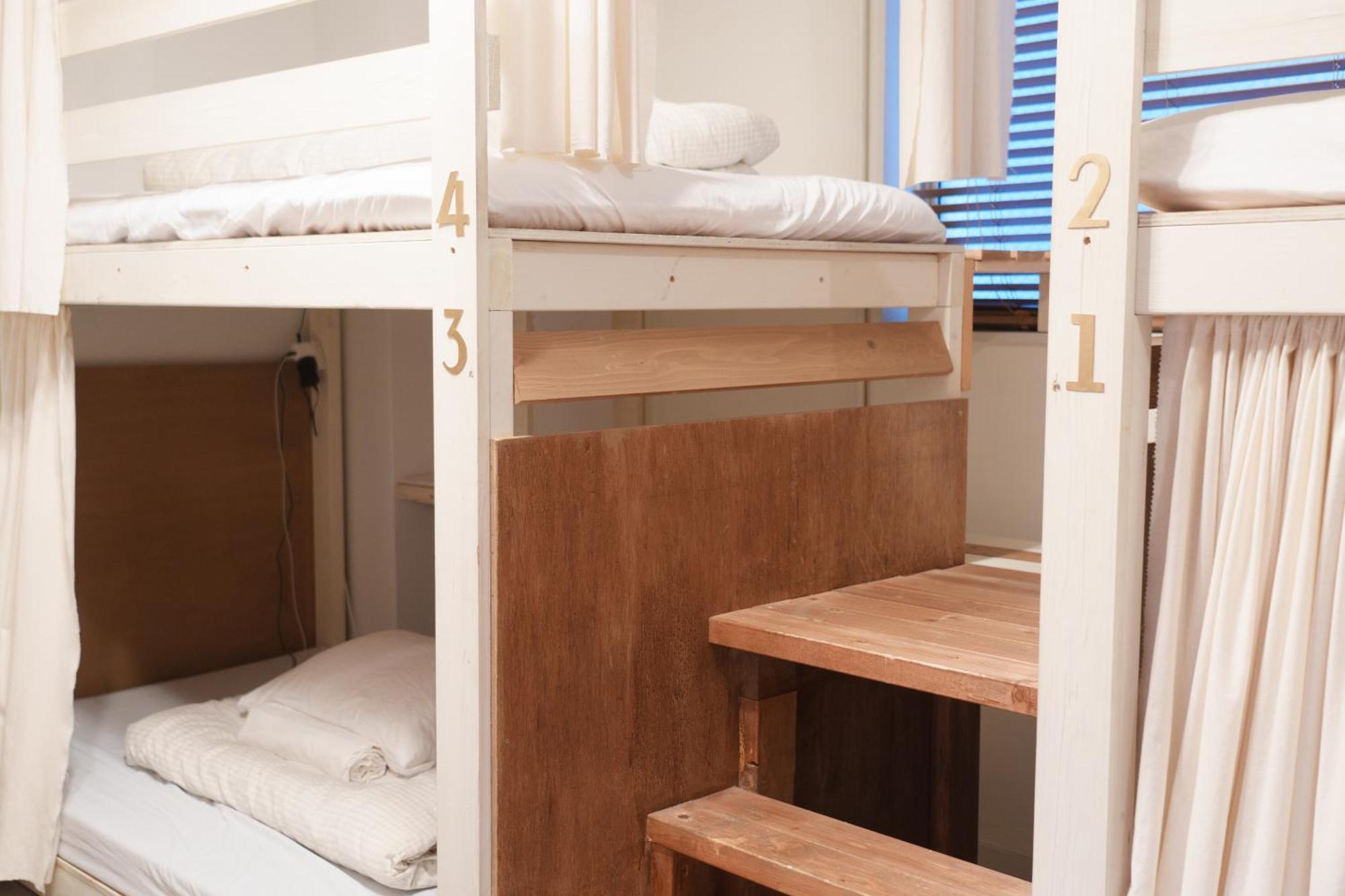 Hostel Ini Kobe & Brun Donut Cafe Екстериор снимка